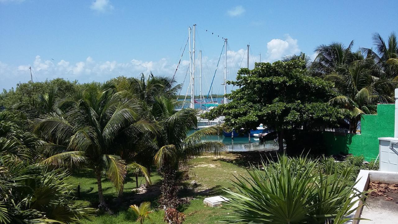 Marina Paraiso Isla Mujeres Hotel Kültér fotó